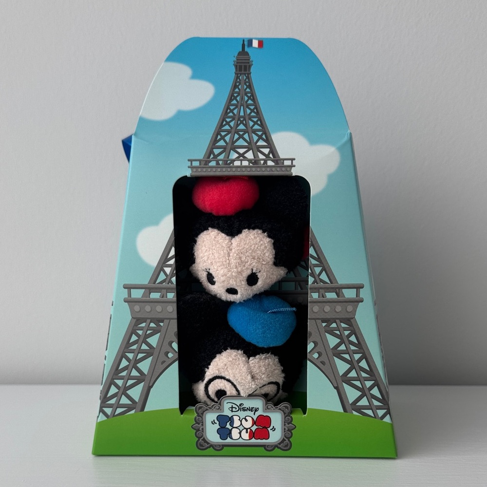 Disney Tsum Tsum - Limited Edition “Around the World” Paris mini plush set